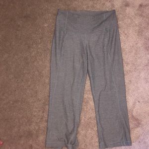 Lululemon capris